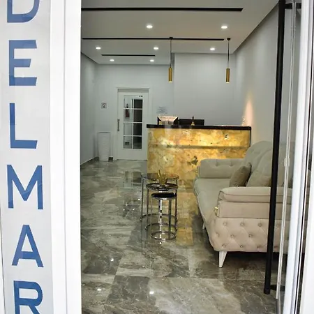 Delmar アパート *