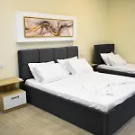 Delmar Golem (Tirana)